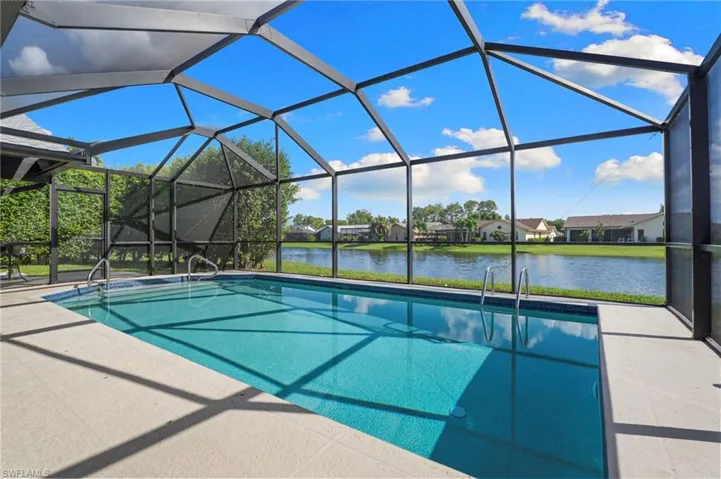 3424  Anton  CT, Naples, FL 34109