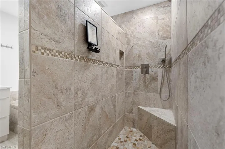 3424  Anton  CT, Naples, FL 34109