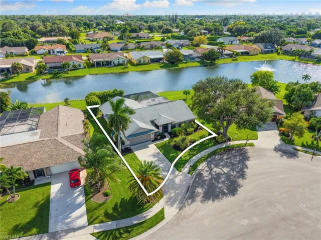 3424  Anton  CT, Naples, FL 34109