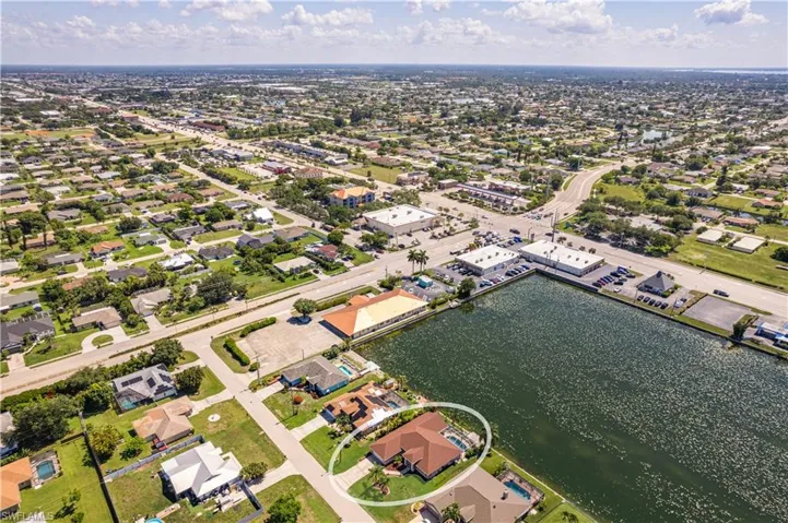 17 Se 15th Ave, Cape Coral, Florida 33990