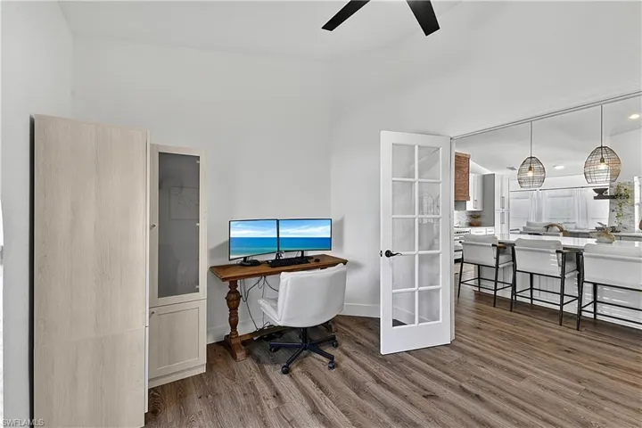 17 Se 15th Ave, Cape Coral, Florida 33990