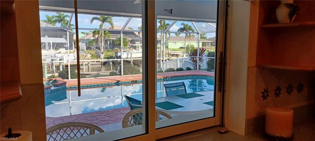 Pass Through to Lanai