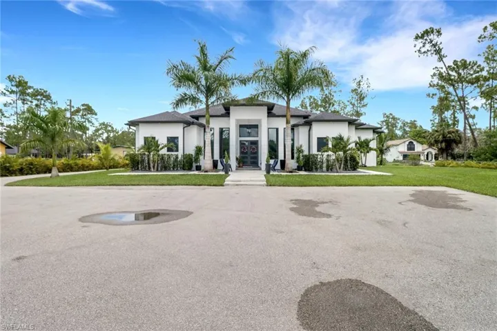 3737 14th Ave Ne, Naples, Florida 34120
