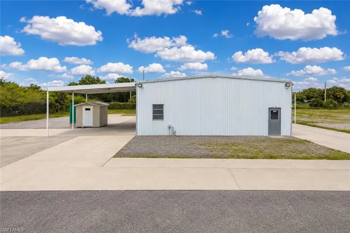 3091 Dellwood Ter, Labelle, Florida 33935