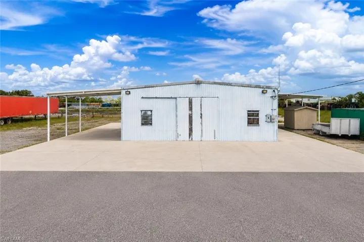 3091 Dellwood Ter, Labelle, Florida 33935