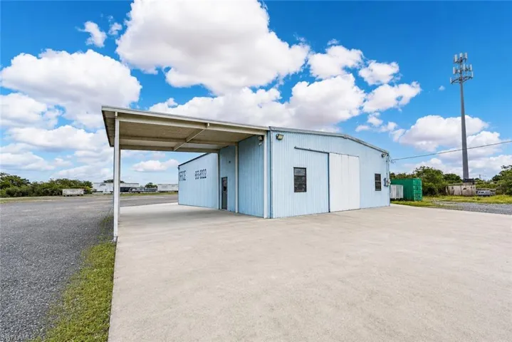 3091 Dellwood Ter, Labelle, Florida 33935