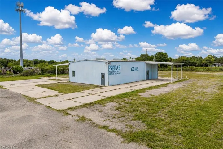 3091 Dellwood Ter, Labelle, Florida 33935