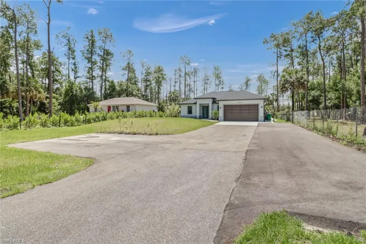 4014  12th SE AVE, Naples, FL 34117