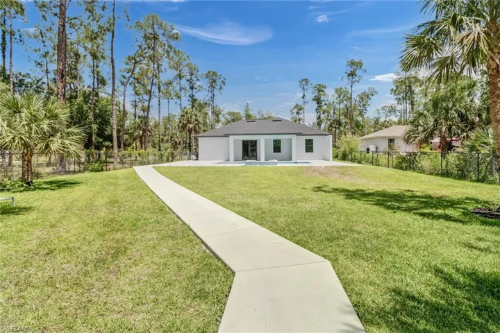 4014  12th SE AVE, Naples, FL 34117