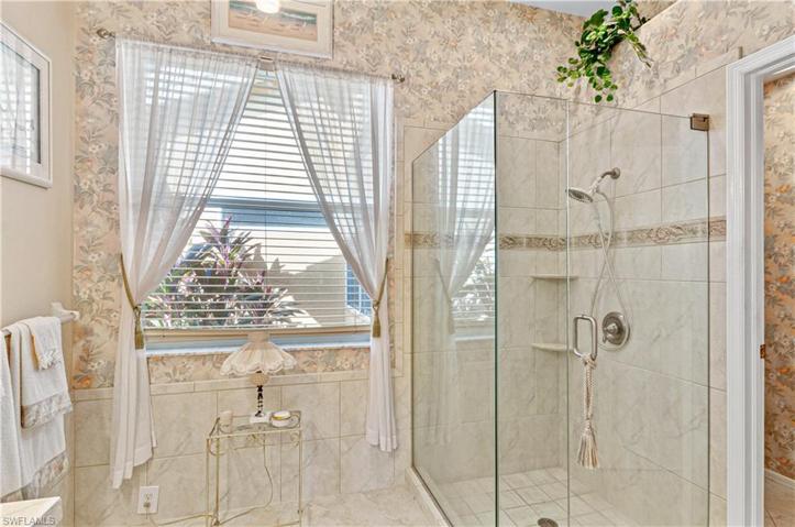 MASTER BATHROOM SHOWER