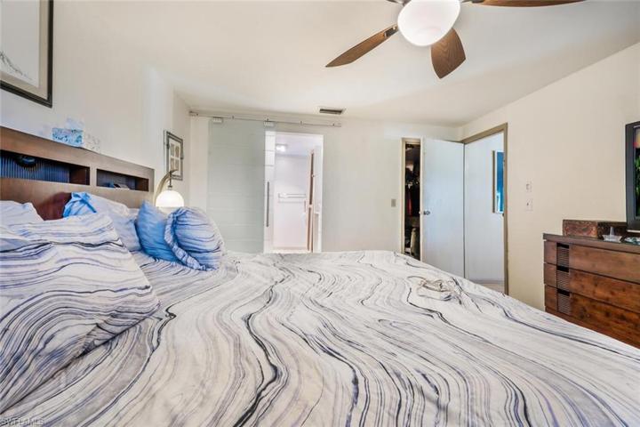 505  Landmark  DR, Naples, FL 34112