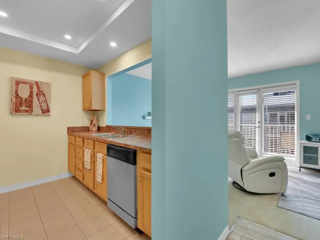 3332 N Key  DR, North Fort Myers, FL 33903