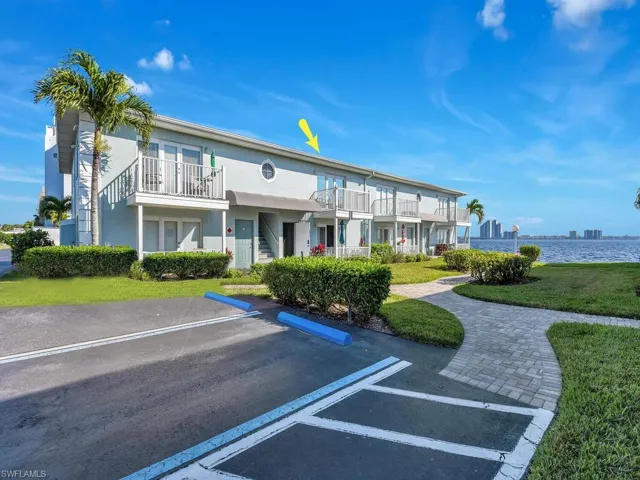 3332 N Key  DR, North Fort Myers, FL 33903