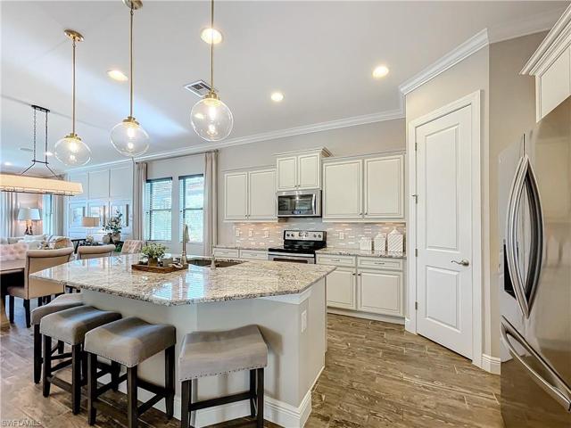 11623  Golden Oak  TER, Fort Myers, FL 33913