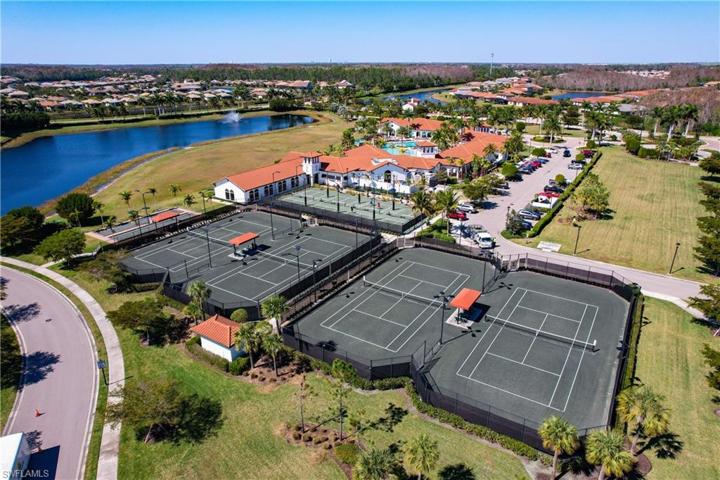 11623  Golden Oak  TER, Fort Myers, FL 33913