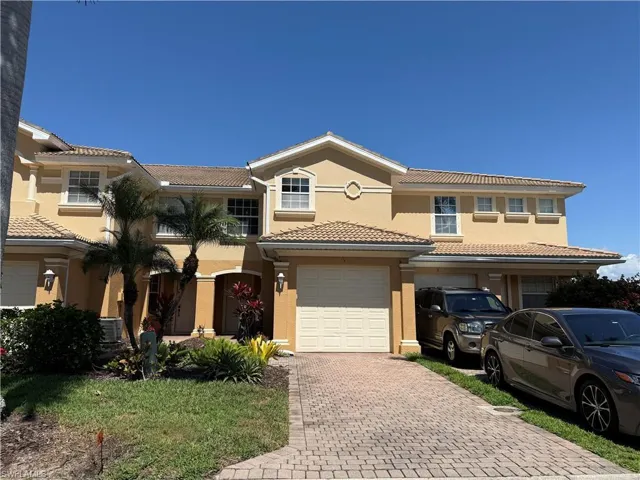 9723 Heatherstone Lake Ct 5, Estero, Florida 33928