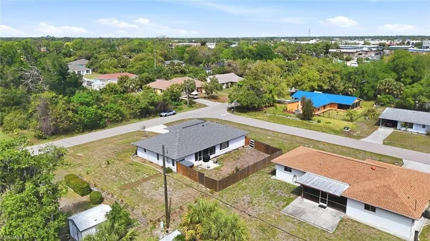 2084 Leisure St, Port Charlotte, Florida 33948