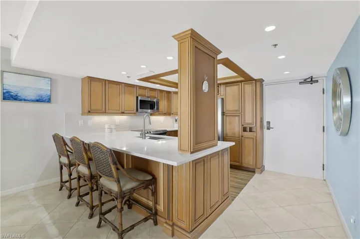 Breakfast bar-everyone is welcome in the kitchen