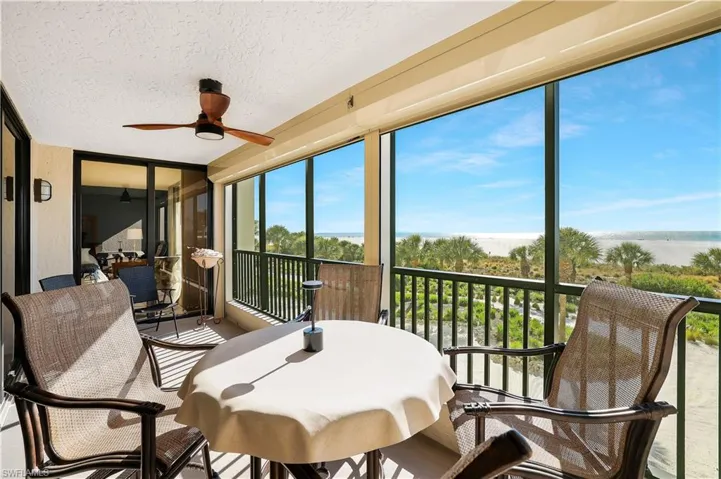 Screened lanai for sunset views