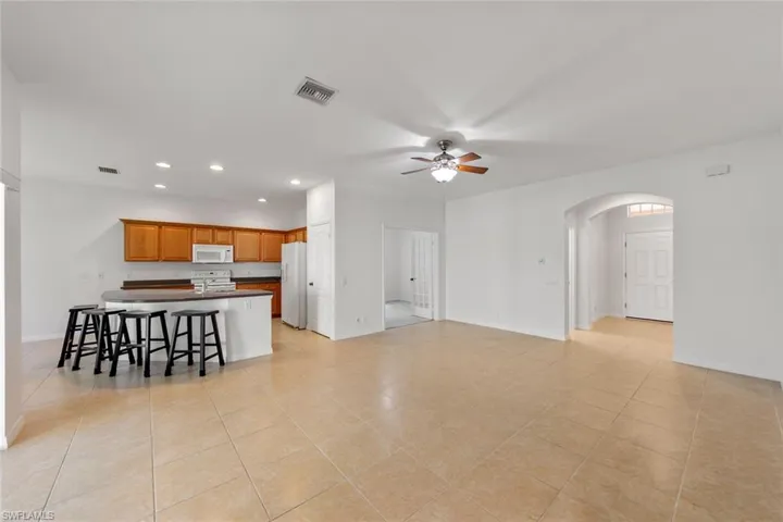 2410 Verdmont Ct, Cape Coral, Florida 33991
