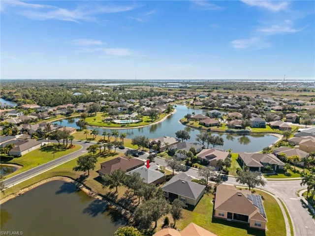 Aerial view of Suncoast Lakes community