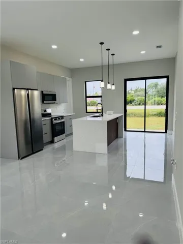 54 Floyd Ave S, Lehigh Acres, Florida 33976