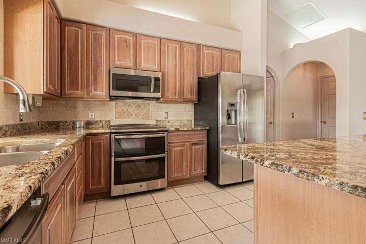 2235  Banana  ST, ST. JAMES CITY, FL 33956