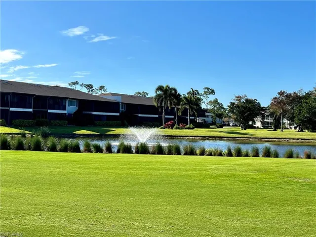 Looking left-another lake & golf course view!
