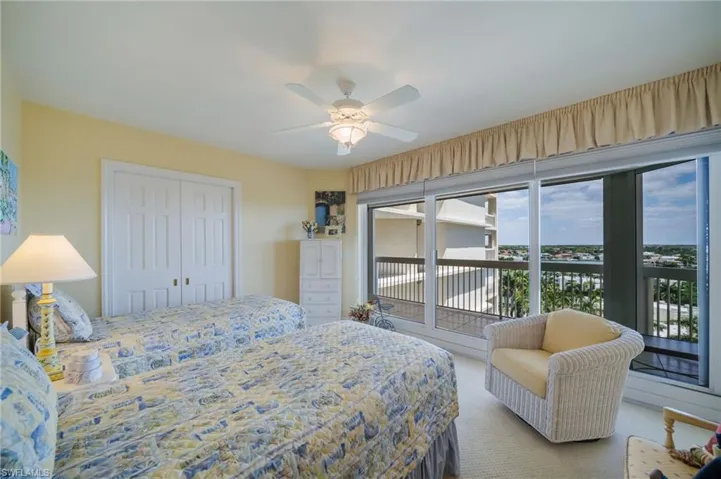 Guest suite with lanai access