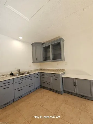 Loft's kitchen