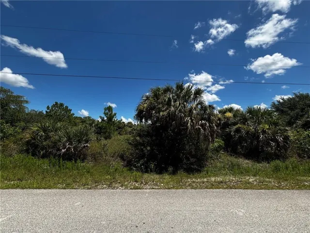 3485 35th Ave Ne, Naples, Florida 34120