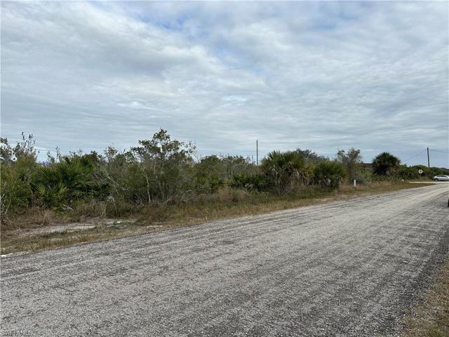 East street view