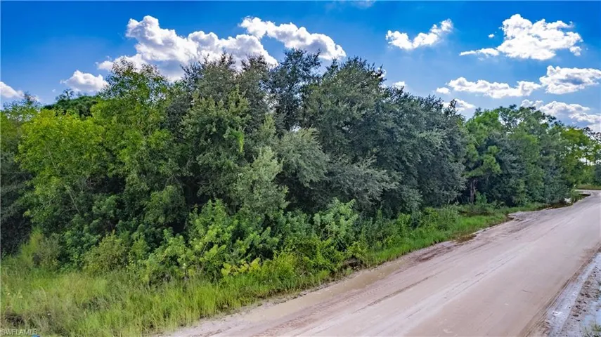 14701  Green Meadow  RD, Fort Myers, FL 33913