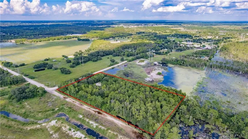 14701  Green Meadow  RD, Fort Myers, FL 33913