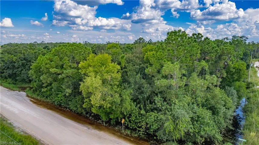 14701  Green Meadow  RD, Fort Myers, FL 33913
