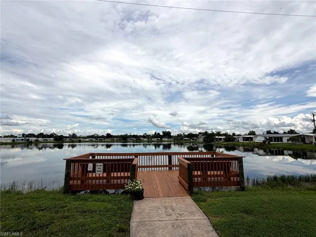 3165 Bunny Run Dr, North Fort Myers, Florida 33917