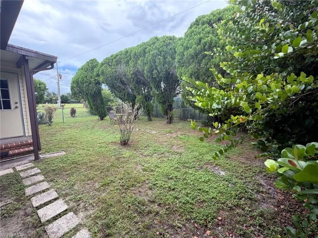 3165 Bunny Run Dr, North Fort Myers, Florida 33917