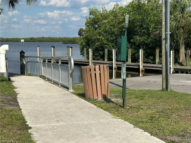 Public Boat Ramp at Harbour Heights Park