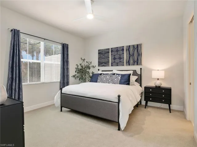 9040 Saint Lucia Dr, Naples, Florida 34114