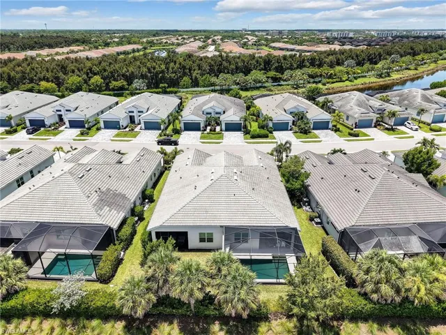 9040 Saint Lucia Dr, Naples, Florida 34114