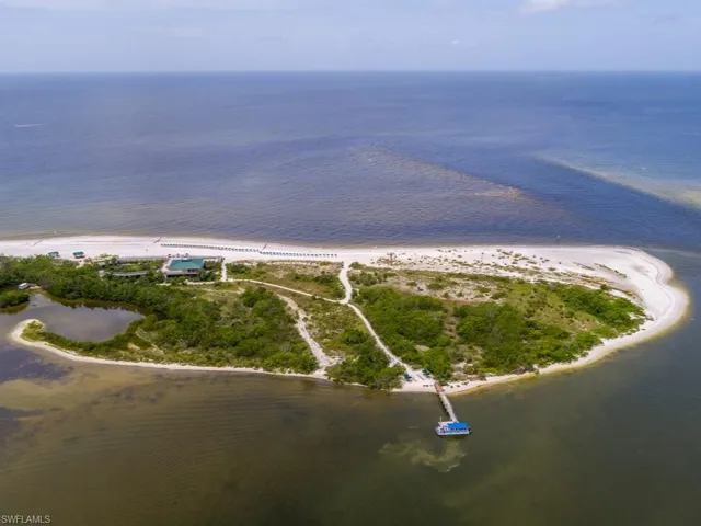 Beach Park/Boat Dock
