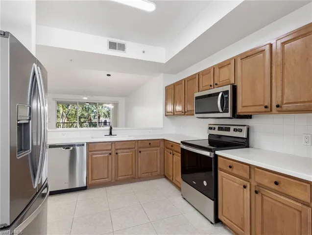 20930 Island Sound Cir 204, Estero, Florida 33928