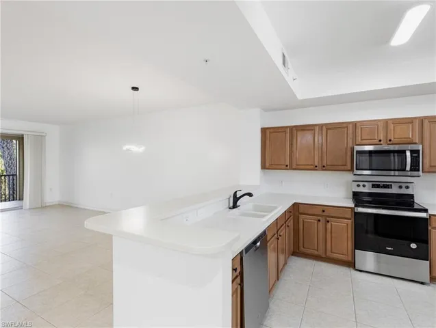 20930 Island Sound Cir 204, Estero, Florida 33928