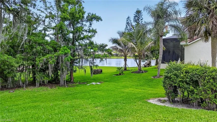 16047 Forest Oaks Dr, Fort Myers, Florida 33908
