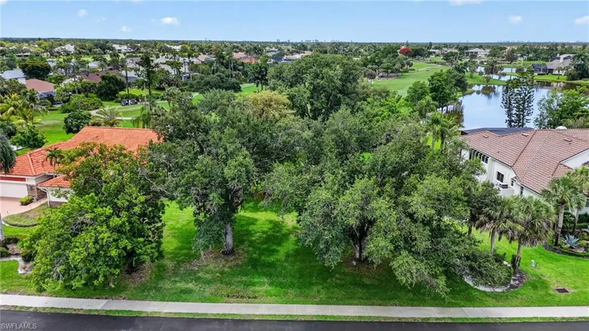 16047 Forest Oaks Dr, Fort Myers, Florida 33908