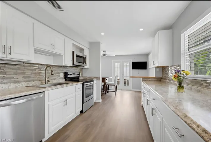 862 95th Ave N, Naples, Florida 34108