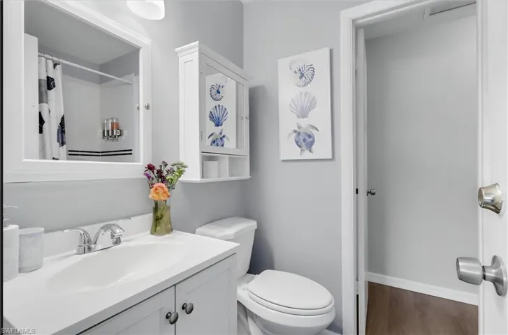 862  95th N AVE, Naples, FL 34108