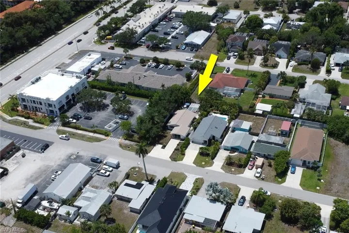 862 95th Ave N, Naples, Florida 34108