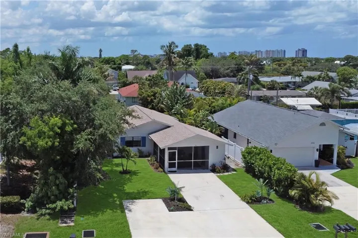 862 95th Ave N, Naples, Florida 34108