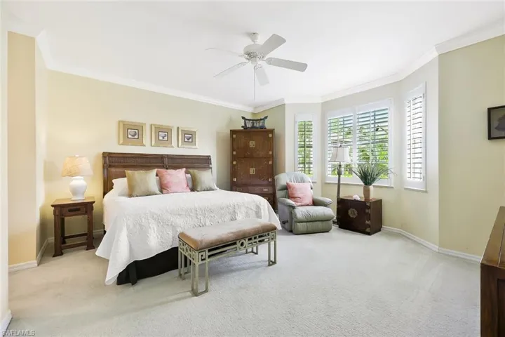 2180  Hawksridge  DR, Naples, FL 34105
